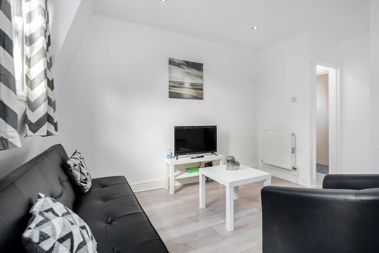 Cosy And Functional 1 Bedroom Flat In London 0*,  United Kingdom