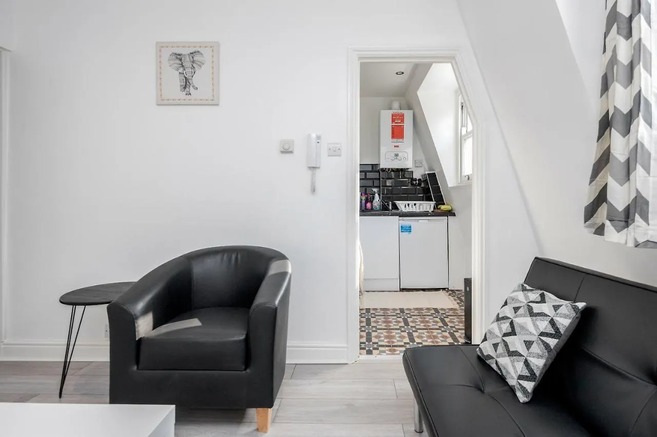 Cosy And Functional 1 Bedroom Flat In London 0*,